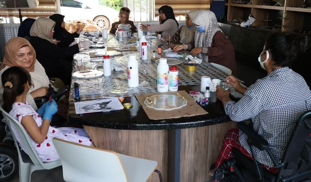Özel Gereksinimli Bireyler HBB Kurslarıyla Üretiyor