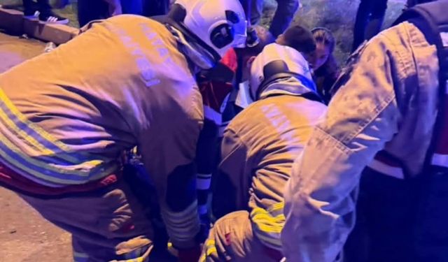 Reyhanlı’da Trafik Kazası: 2 Kişi Yaralandı
