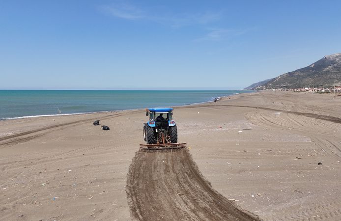 HBB, Sahillerde Yaz Öncesi Temizlik Mesaisini Artırdı
