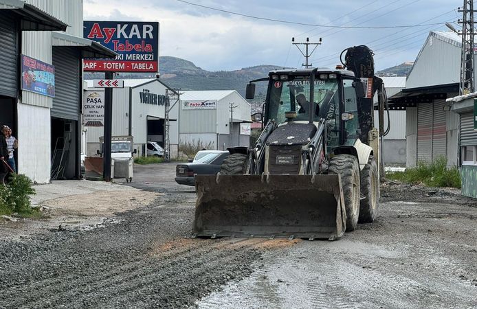 Antakya’da Sel Yaraları Sarılıyor