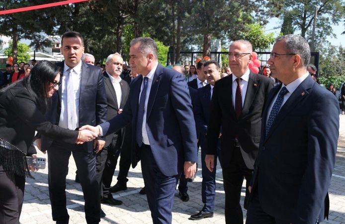 Mehmet Yalçın’dan 23 Nisan Mesajı