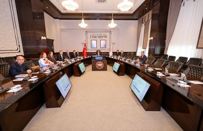 Hatay’da “Afet Yönetimi ve Gelecek Stratejileri” Çalıştayı İçin Hazırlıklar Değerlendirildi