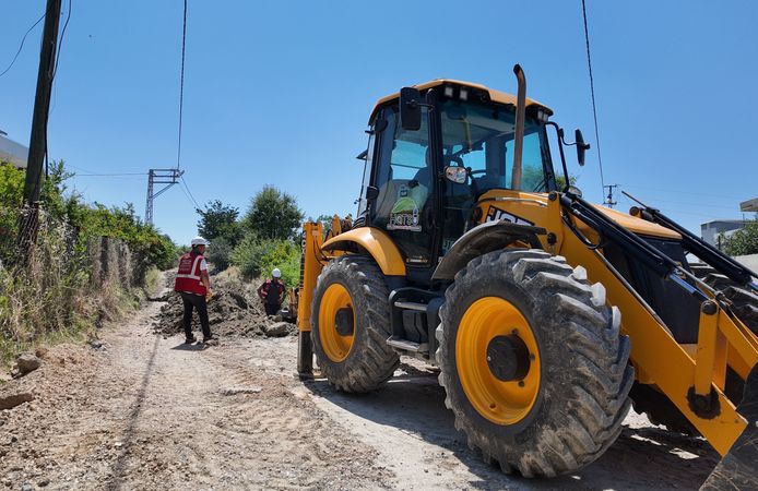 Altınözü’nde İçme Suyu Altyapısı Yenileniyor