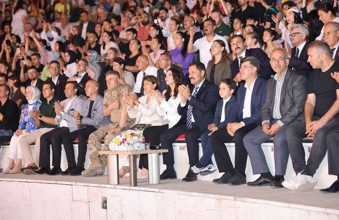 Hatay’ın Anavatana Kavuşma Ruhu Sahneye Taşındı