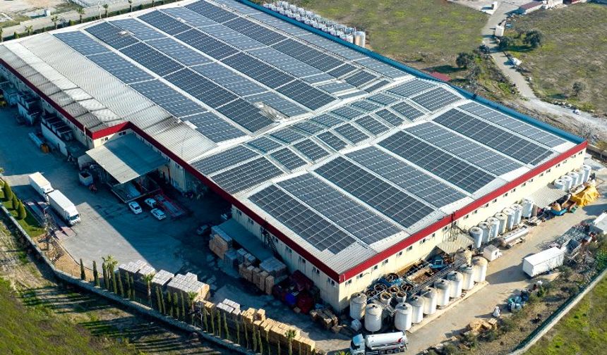 Aydın'da bir fabrika daha CW Enerji panelleri ile donatıldı