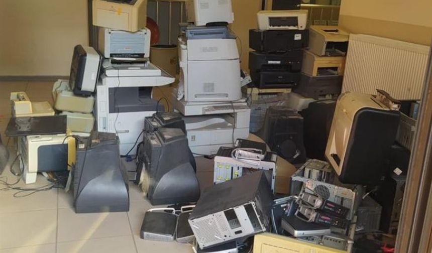İzmit'te 2 bin kilogram elektronik atık geri dönüşecek