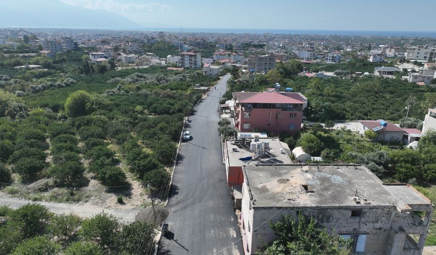 SAMANDAĞ'DA HBB'NİN ASFALT ÇALIŞMALARI DEVAM EDİYOR