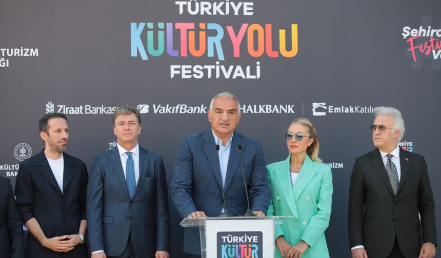 Türkiye Kültür Yolu Festivali'nin son durağı Antalya'daki etkinlikler başladı