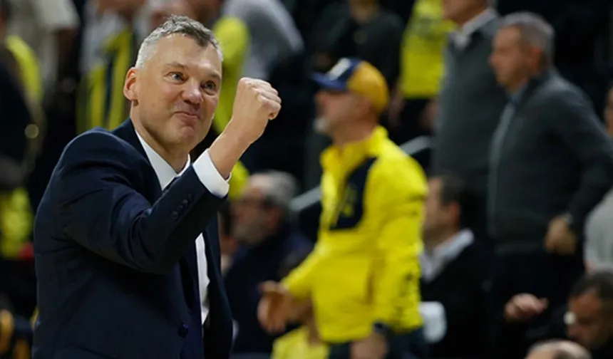 Fenerbahçe Beko Başantrenörü Jasikevicius’a Büyük Onur!