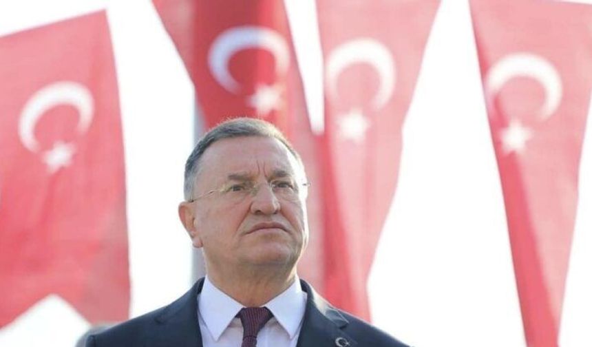 Lütfü Savaş’tan Özgür Özel’e Sert Çıkış