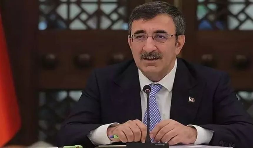 Cevdet Yılmaz: Düşük Gelirli Ailelere Maaş Desteği!