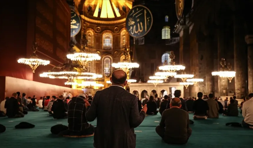 15 Ocak kandil mi, ne kandili?