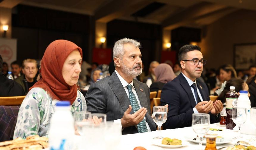 Mehmet Öntürk, Şehit Ve Gazi Aileleriyle İftarda Buluştu