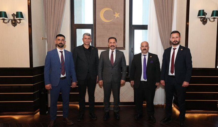 Mustafa Masatlı, Muhtarları Kabul Etti