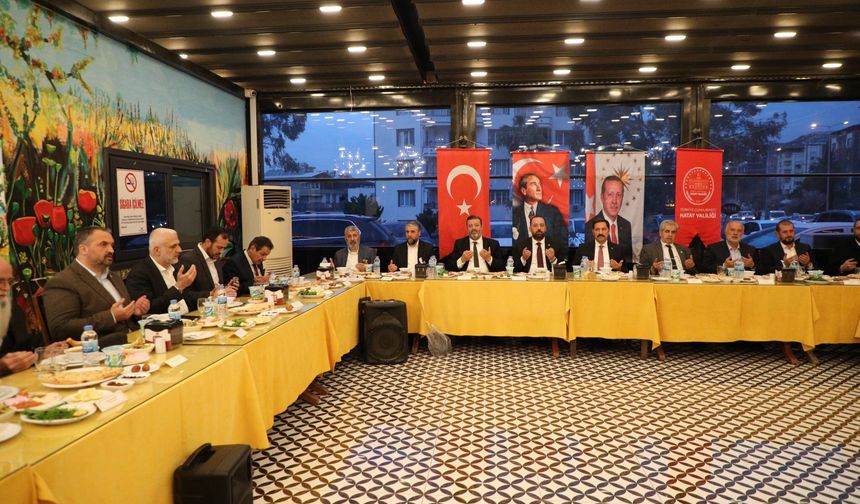 Masatlı ve Yılmaz Kanaat Önderleriyle İftarda Buluştu