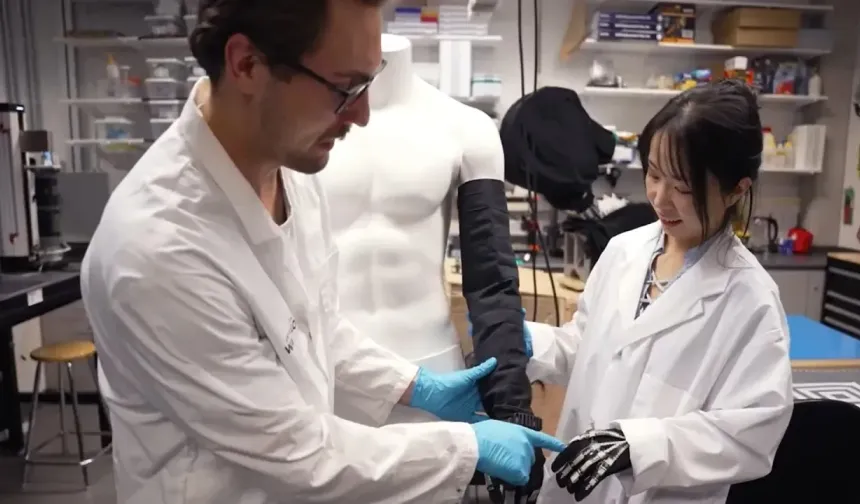 Telefon Boyutunda Giyilebilir Cihaz Geliştirildi