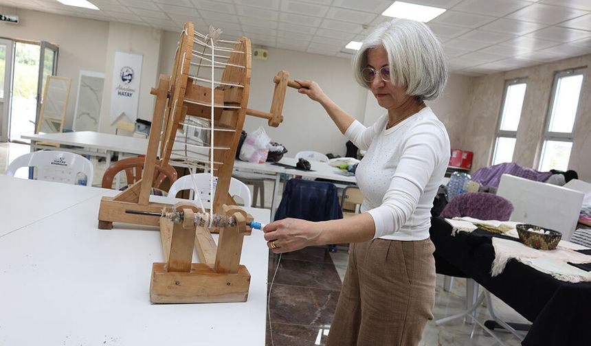 Unutulmaya Yüz Tutan Dokuma Sanatı Samandağ’da Yeniden Canlanıyor