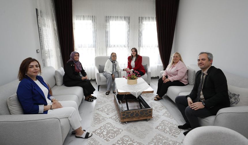 Şehit Ailelerine Anlamlı Ziyaret