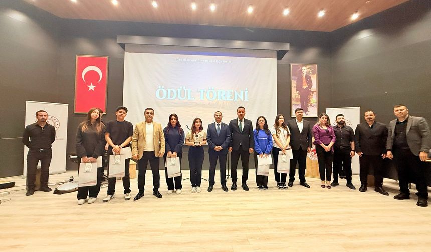 Antakya’da Liseler Arası Türk Halk Müziği Yarışması Coşkusu