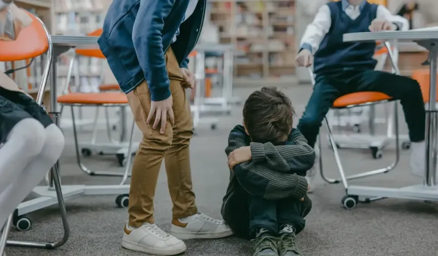 Okullarda Yeni Dönem: “Alo Zorbalık” Hattı Geliyor