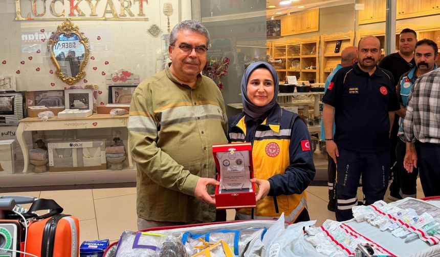 Hatay’da Yılın Ambulans Sürücüsü Seçildi!