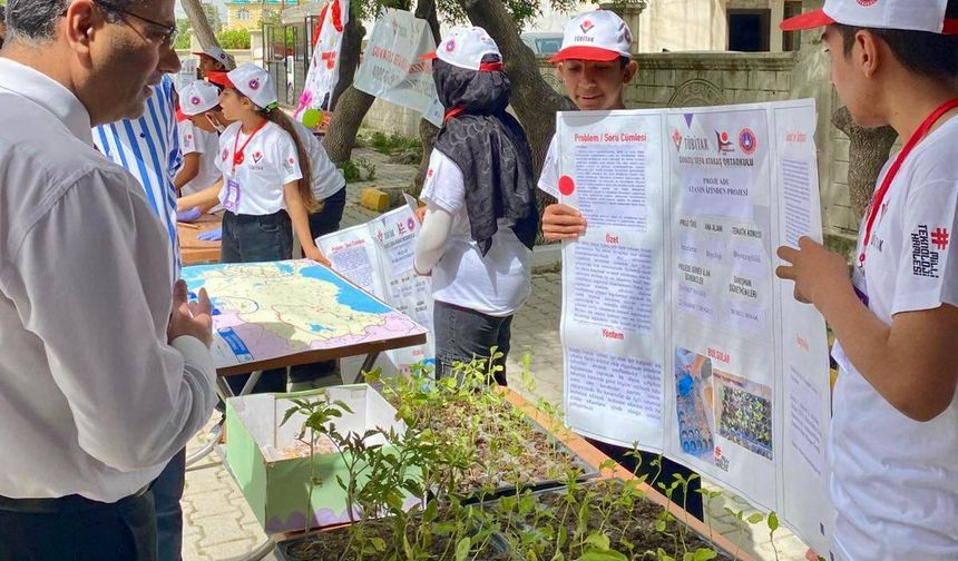 Antakya’da TÜBİTAK 4006 Bilim Fuarı Heyecanı