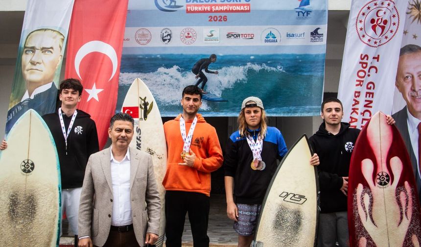 Samandağ’ın Dalgalarında Hatay Fırtınası