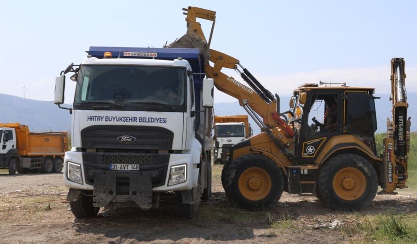 HBB, Samandağ Sahili’nde Temizlik ve Koruma Çalışmalarını Sürdürüyor