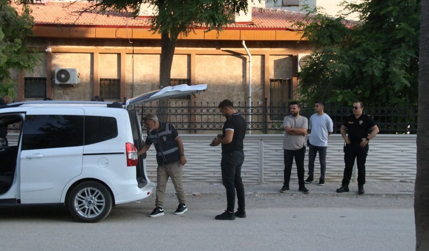 Reyhanlı’da Denetimlerde 9 Aranan Şahıs Yakalandı
