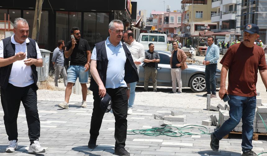 HBB, Arsuz Merkez’de Kaldırım Çalışmalarını Sürdürüyor