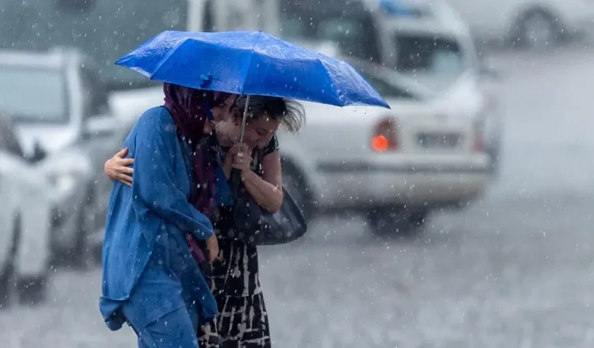 Meteoroloji Saat Verdi: Sağanak ve Dolu Uyarısı