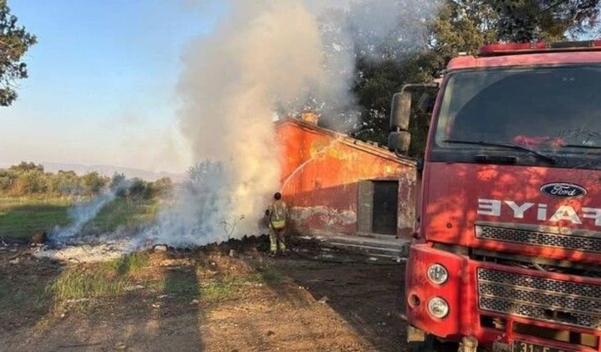 HATAY'IN KIRIKHAN İLÇESİNDE YANGIN!