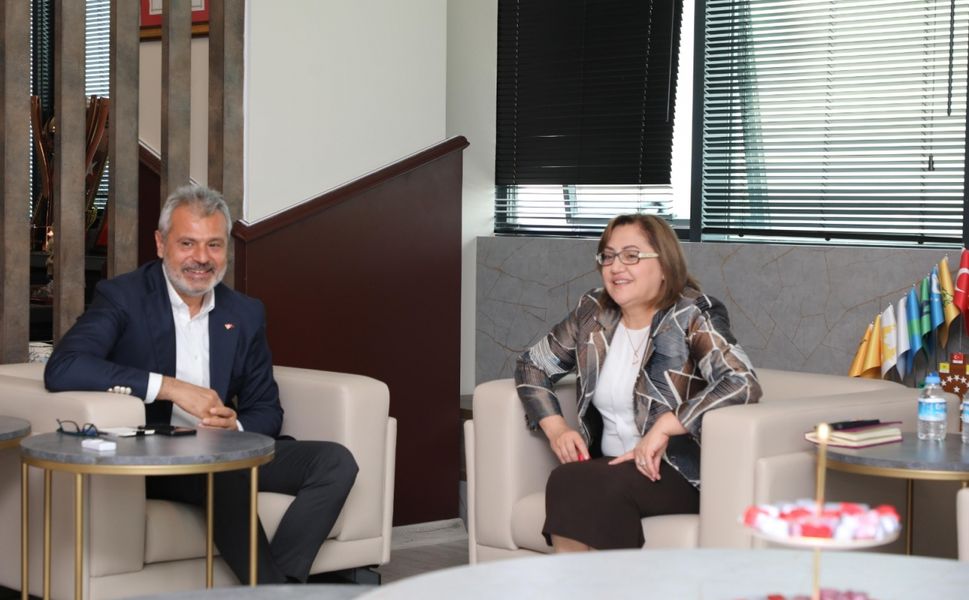 Gaziantep Belediye Başkanı Şahin'den, Hatay Büyükşehir Belediye Başkanı Öntürk'e ziyaret