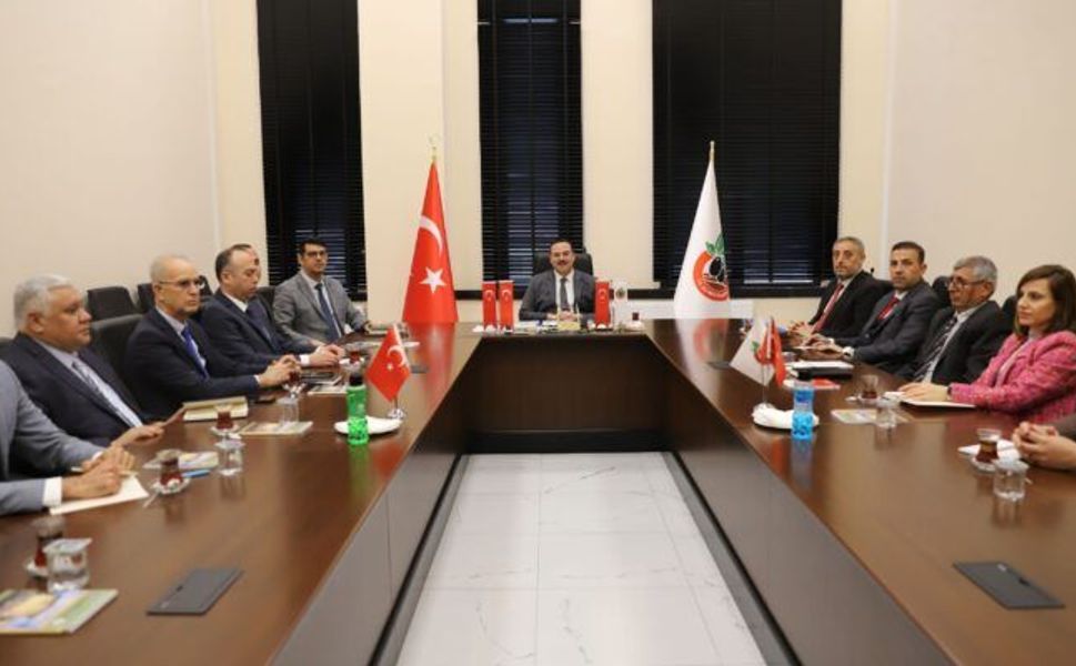 Altınözü’nde Hizmet Süreçleri Masaya Yatırıldı