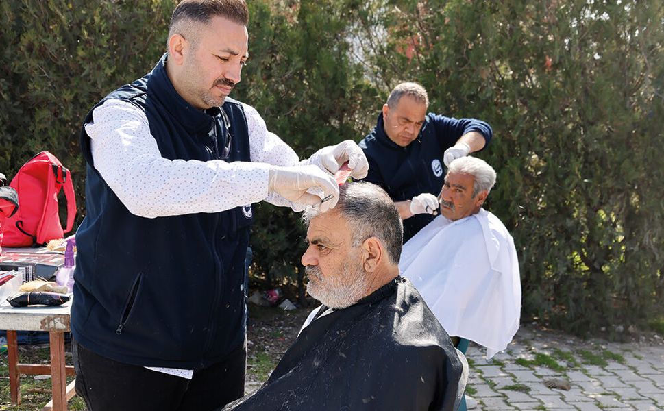 HBB’den Bayram Öncesi Gönüllere Dokunan Hizmet