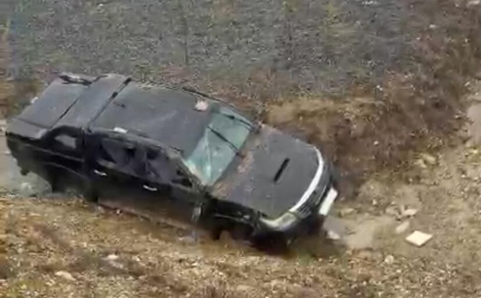 Virajı Alamayan Araç Aşağıya Uçtu!