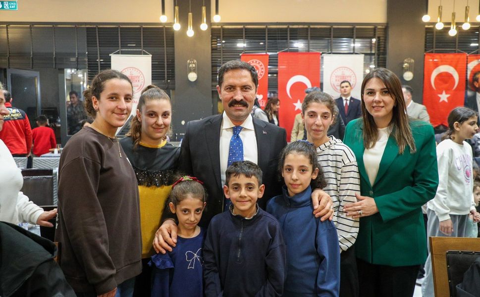 Vali Masatlı, “Yüreğimizdeki Işık” İftarında Çocuklar Ve Ailelerle Buluştu