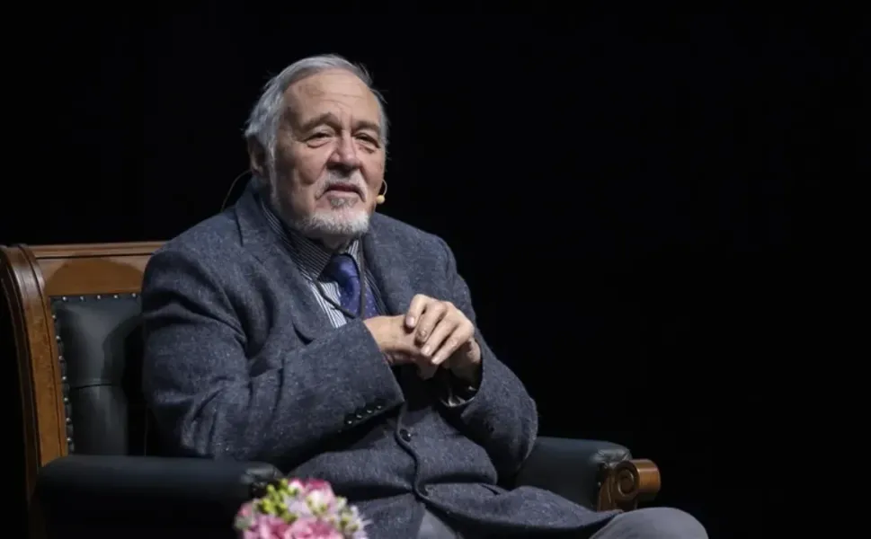 Tarihçi İlber Ortaylı Son Yolculuğuna Uğurlanıyor