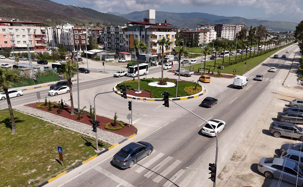 HBB Kavşakları Yeniliyor, Hatay Nefes Alıyor