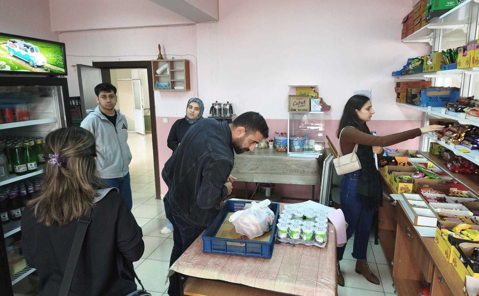 Altınözü’nde Okul Kantinlerine Sıkı Denetim