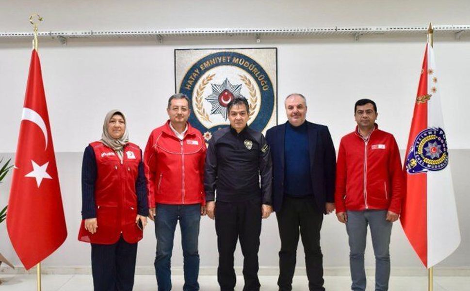 Emniyet Müdürü Yılmaz, Kızılay Heyetini Ağırladı
