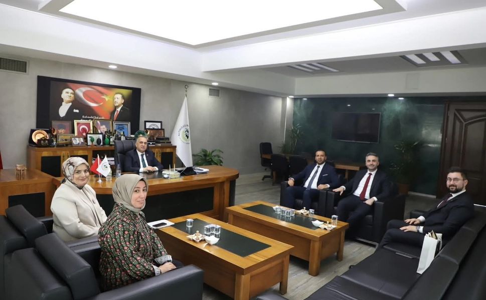 TÜRGEV’den Başkan Sarı’ya Ziyaret