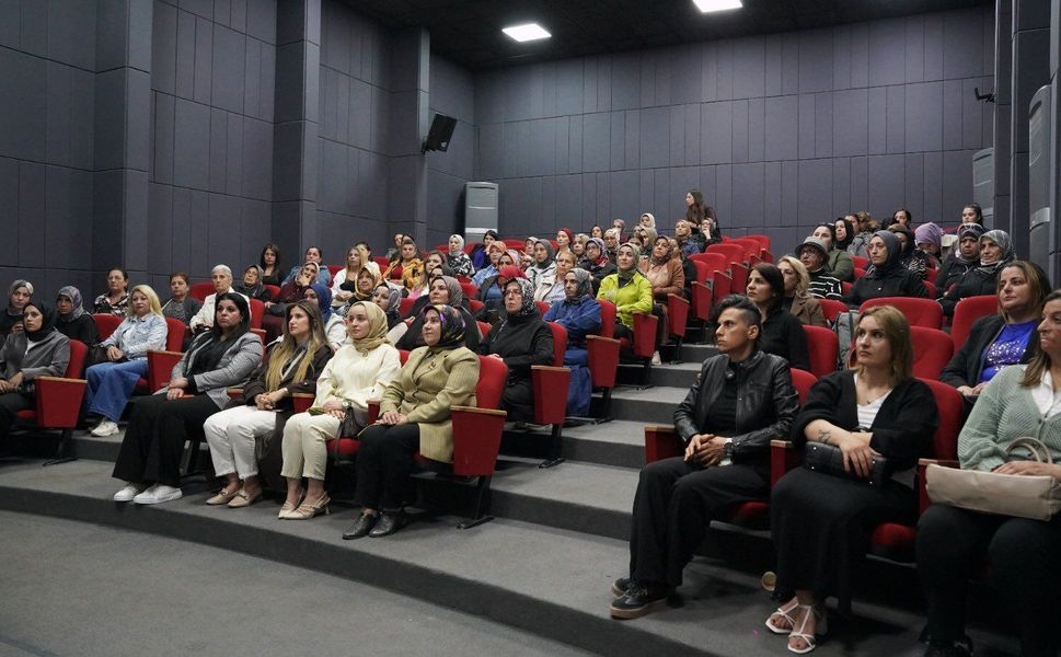 Bağımlılıkla Mücadelede Kadınlardan Güçlü Mesaj