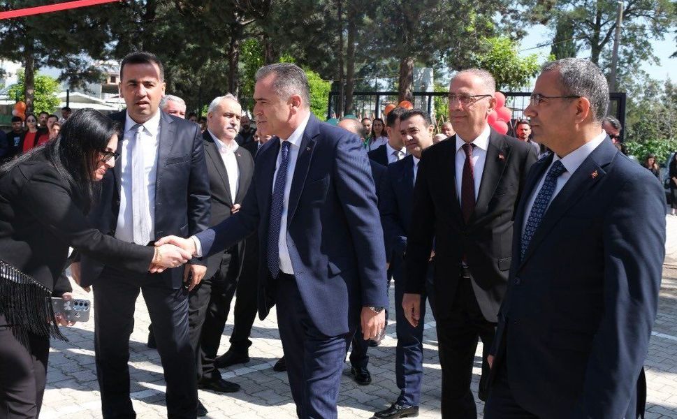 Antakya’da 23 Nisan Coşkusu