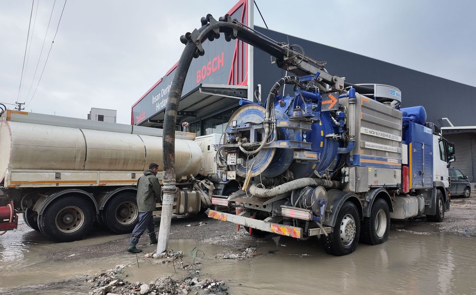 Hbb Ve Hatsu Yağışa Anında Müdahale Etti