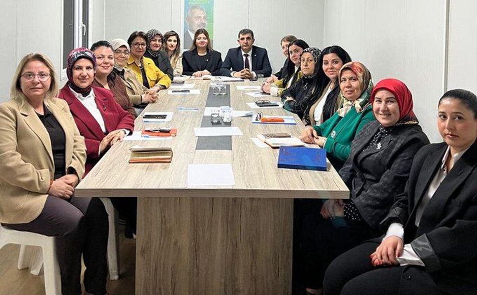 AK Parti Hatay’da Kadın Kolları İstişare Toplantısı