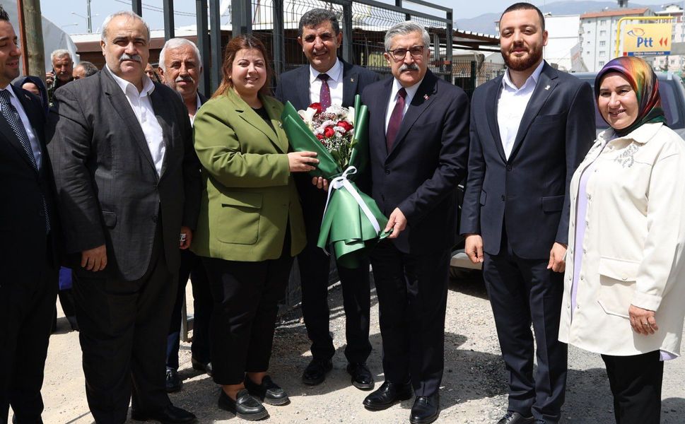 AK Parti Hatay Teşkilatı Yayman ile Bir Araya Geldi