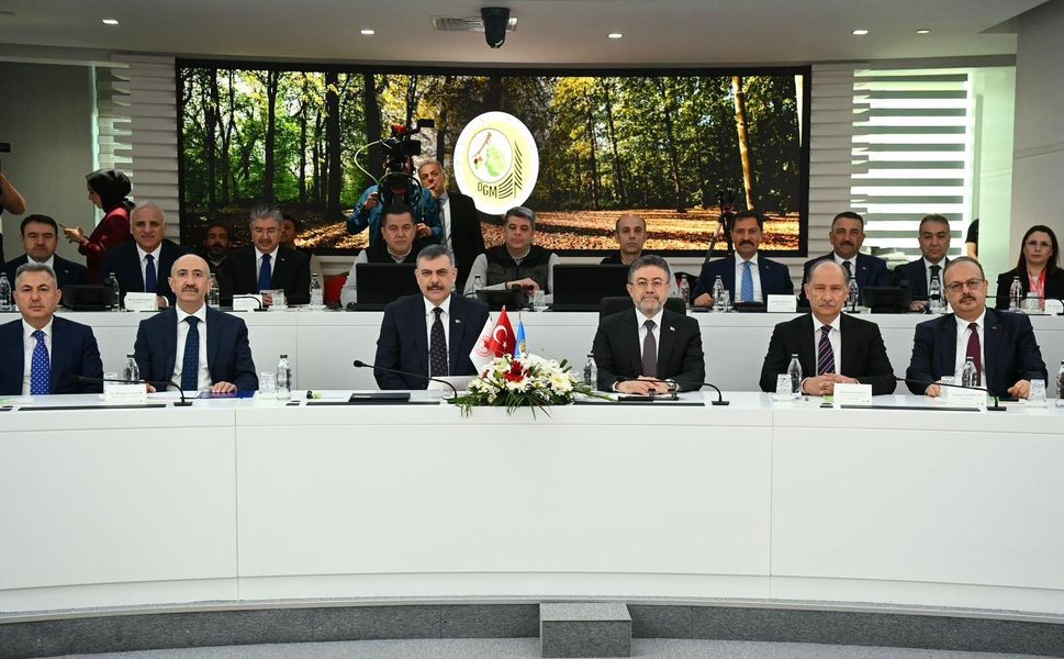 Orman Yangınları İçin Riskli İller Valileriyle Koordinasyon Toplantısı Yapıldı