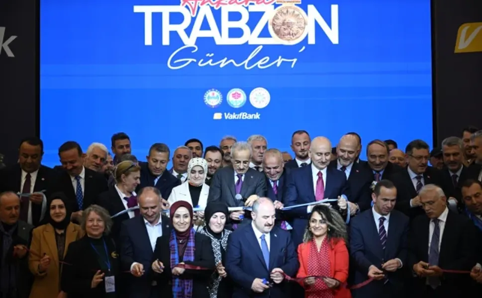 Uraloğlu: "Şehirlerimizi Hızlı Trenle Birbirine Bağlıyoruz"