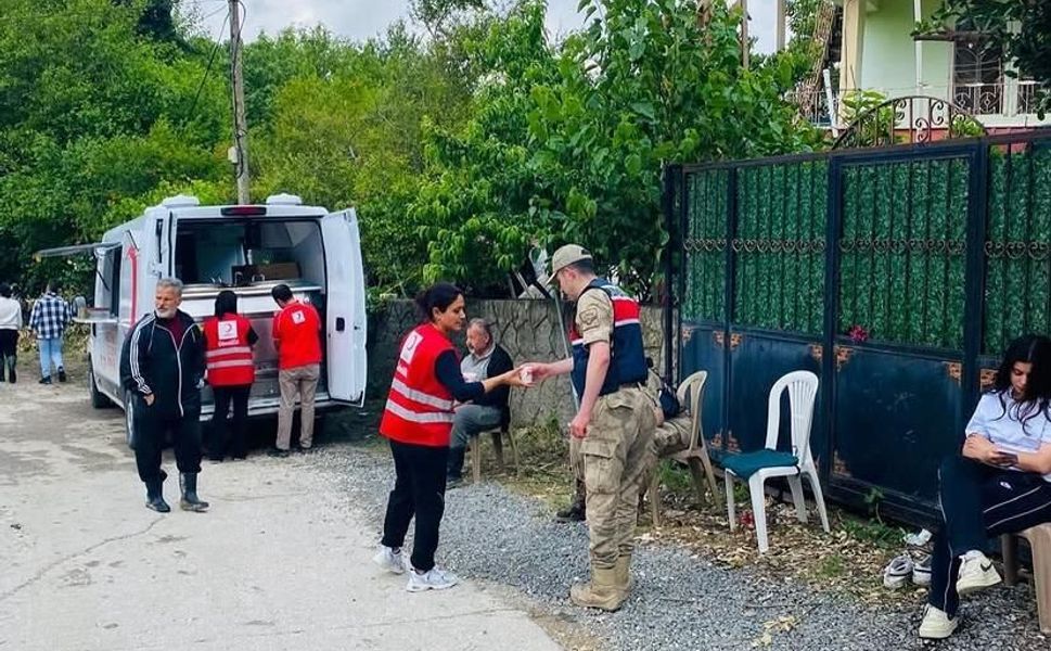 Kızılay’dan Yağış Mağdurlarına Yardım Eli
